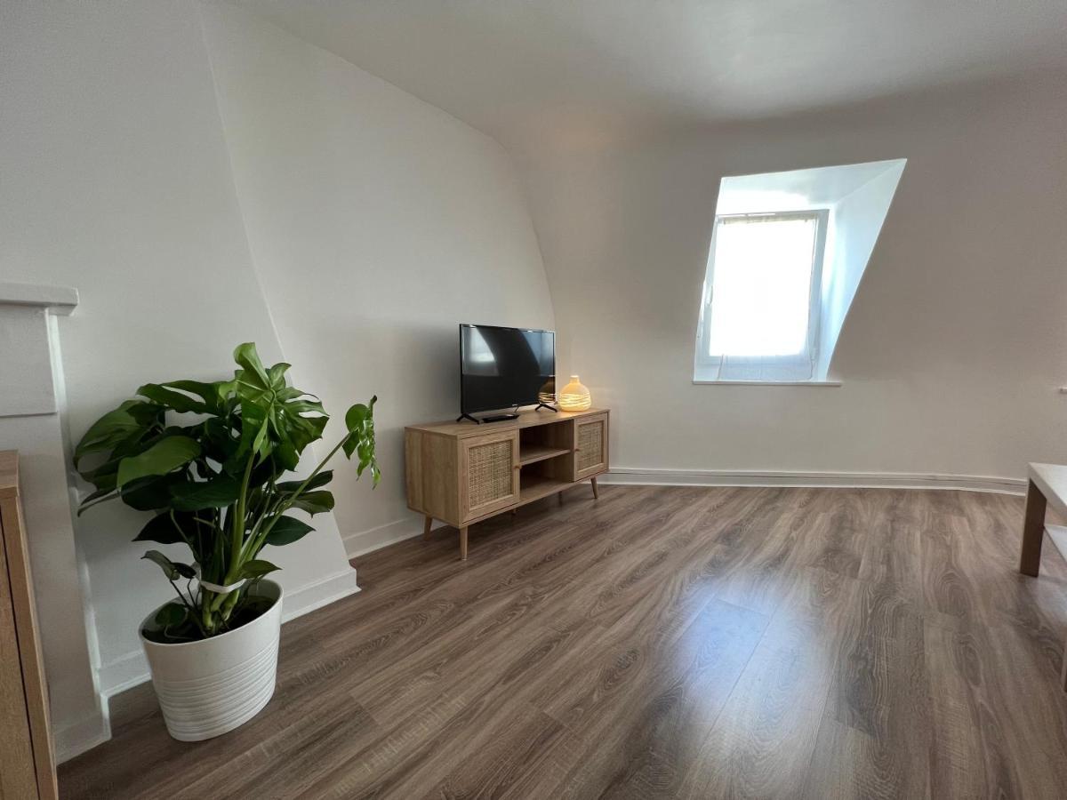 שרבורג Le Terracotta - Joli Duplex Centre Ville מראה חיצוני תמונה